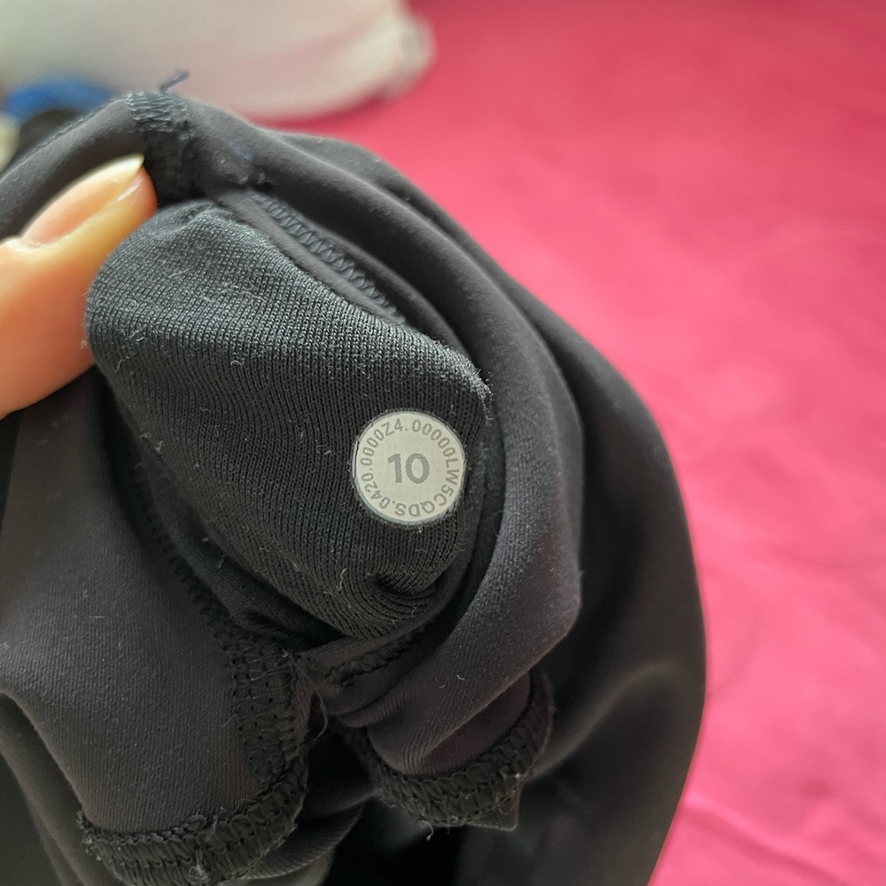 Lululemon Wunder Trains 25” Black Size 10
